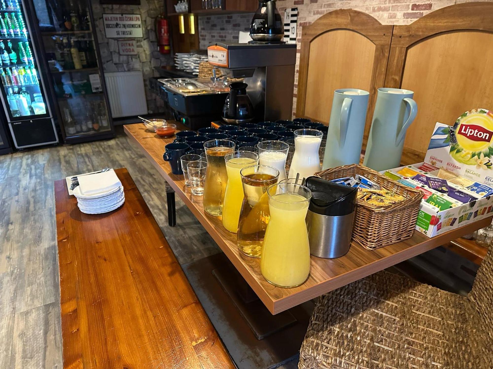 מלון Česká Lípa Restaurace Stara Lipa מראה חיצוני תמונה