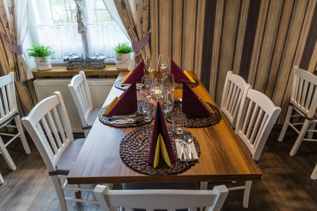 מלון Česká Lípa Restaurace Stara Lipa מראה חיצוני תמונה