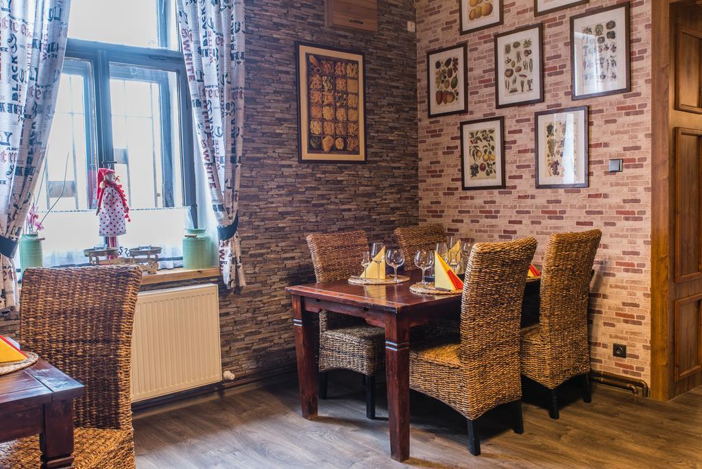 מלון Česká Lípa Restaurace Stara Lipa מראה חיצוני תמונה