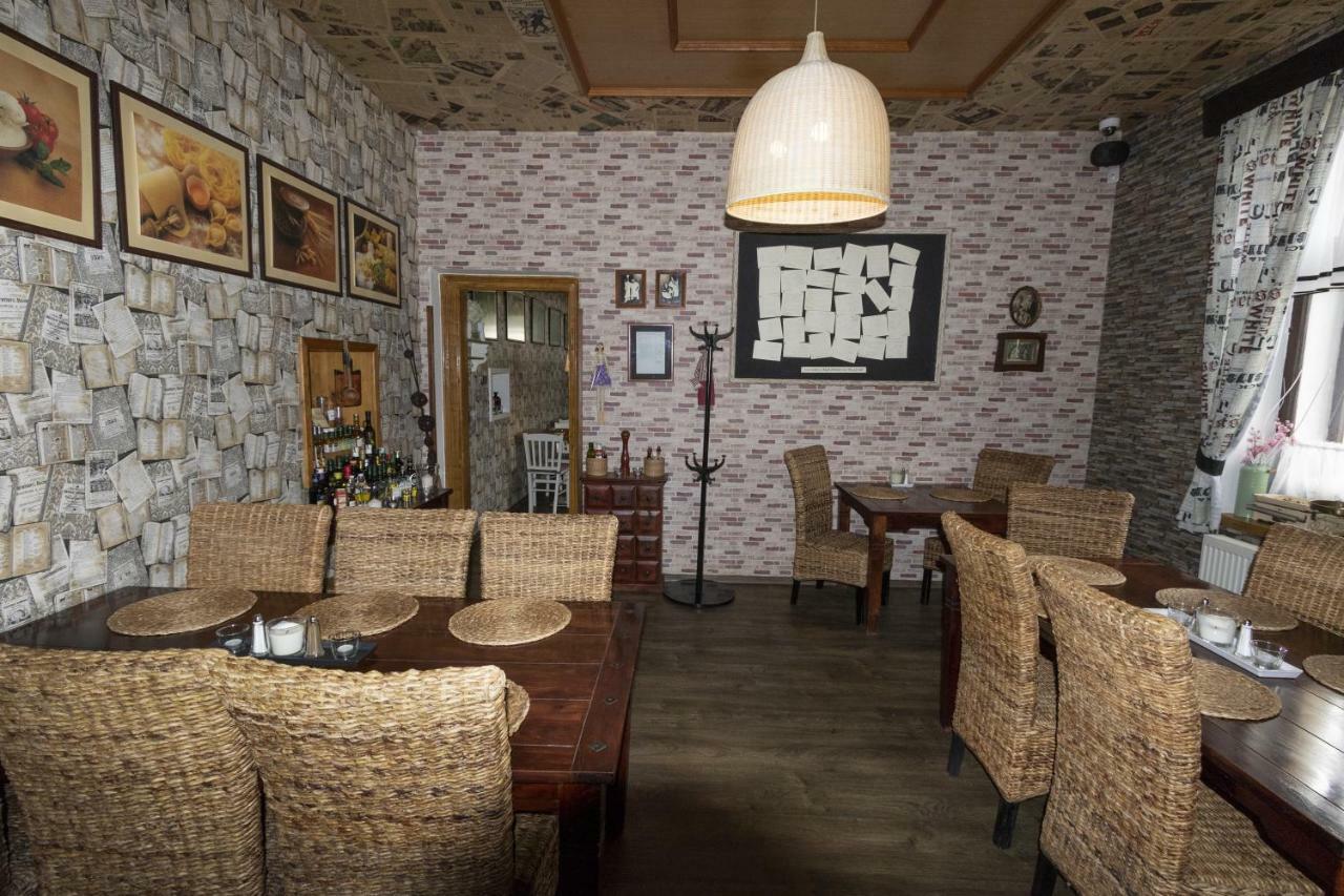 מלון Česká Lípa Restaurace Stara Lipa מראה חיצוני תמונה