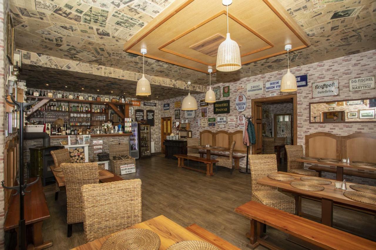 מלון Česká Lípa Restaurace Stara Lipa מראה חיצוני תמונה